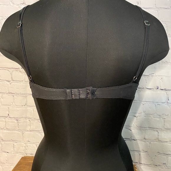 Victoria’s Secret 34B - Picture 4 of 7